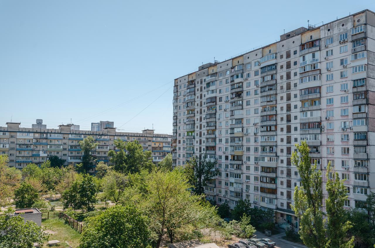 Artal Apartment On Obolonskyi Avenue 16A Kiev Exterior foto